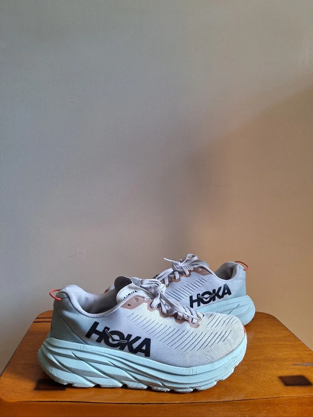 HOKA Rincon 3 Women's White Blue Glass Size 8.5B
